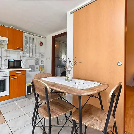 Апартаменты Fuer 2 Personen Ca 25 Qm In Banjole, Istrien Istrische Riviera Банджоле